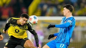 游泳焦点赛事回顾 决赛表现数据解析